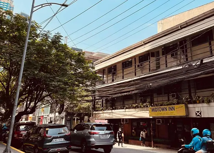 1br Family Staycation With 2 Queen Size Bed In Near Robinsons Place Mall And Slmec *